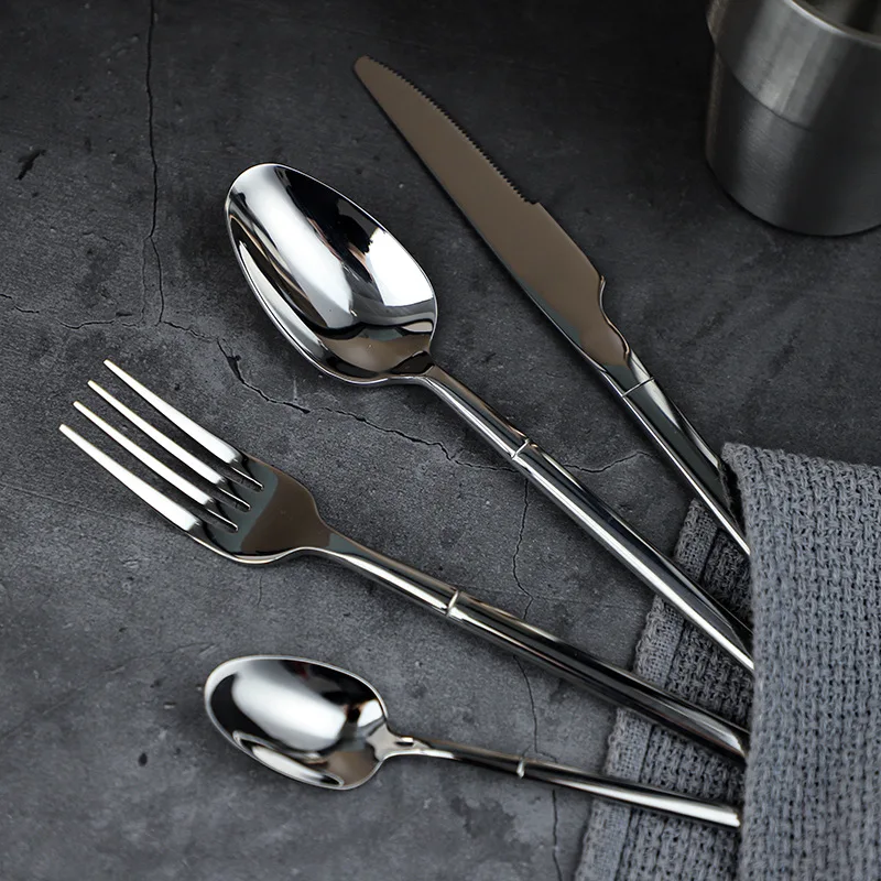 24Pcs Dinnerware Set Luxury Cutlery Steel Set QualityTableware Knives Forks Dining Dinner Set Western Food Restaurant Dinner Set