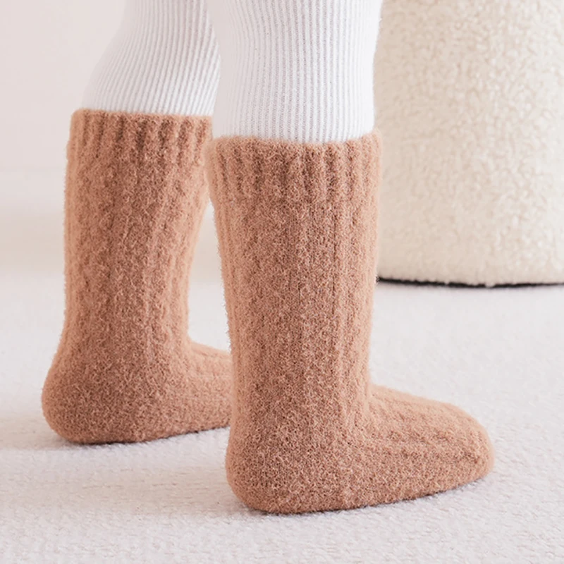 5 أزواج من جوارب الأطفال للخريف والشتاء سميكة مبطنة بالصوف جوارب أطفال ناعمة دافئة متوسطة الأنبوب