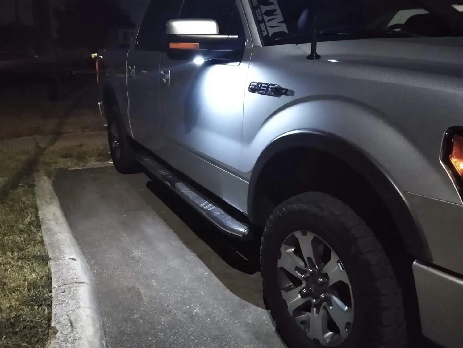 2pc weiße LED unter Seitens piegel Pfützen lichter kompatibel für Ford F150 Mondeo MK5 Edge Fusion Explorer Flex Taurus Mustang Licht – Detail 8