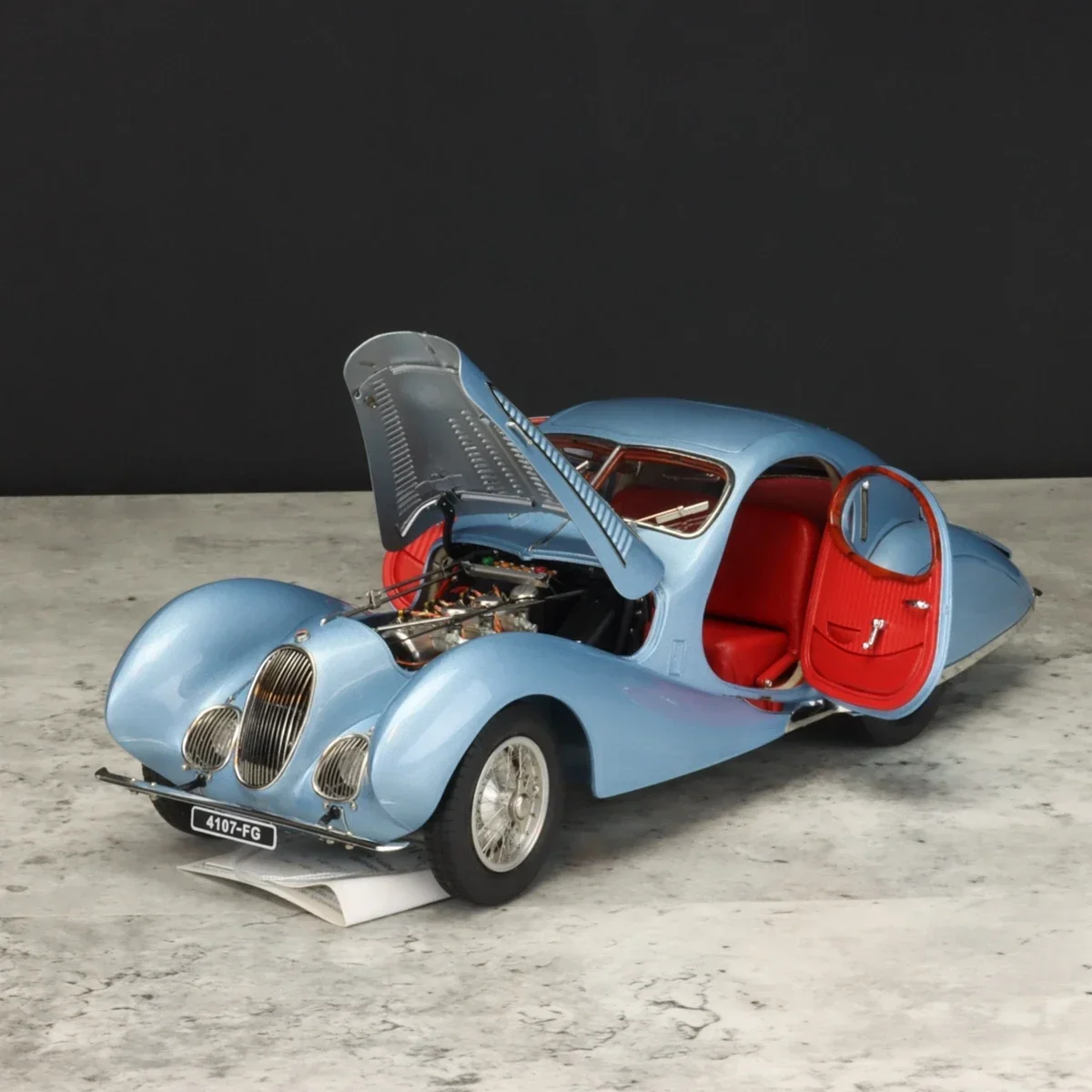 

CMC 1:18 Talbot-Lago Coupe Typ 150C-SS Simulation Limited Edition All Open Alloy Metal Static Car Model Toy Gift