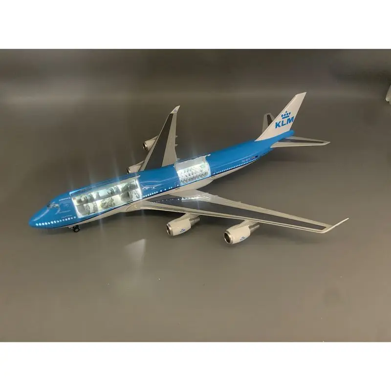 KLM BY747 Airplane Model With LED Lights Rolling Wheels Double Opening Doors Static Simulation Desktop Ornament