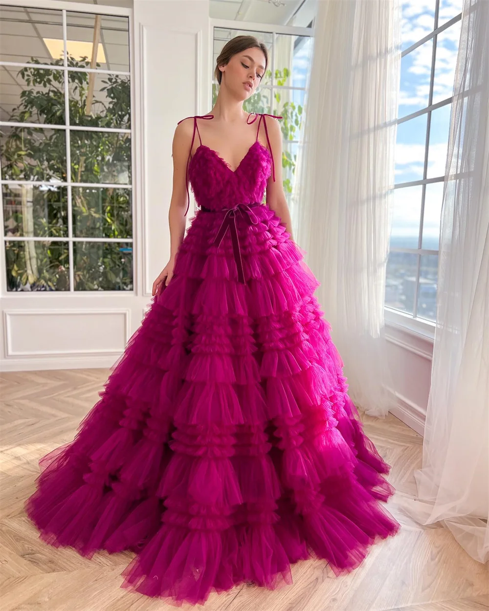 Bella Purple Tulle robes de soirée Spaghetti Strap A-line Multilayer Prom Dresses Elegant Sleeveless Floor-length Wedding Dress