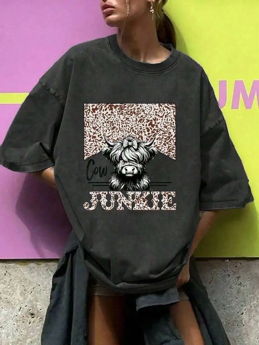 

Vintage Washed Cotton T-Shirt With Cow Junkie Graphic Print Unisex Round Neck Short Sleeve Tee