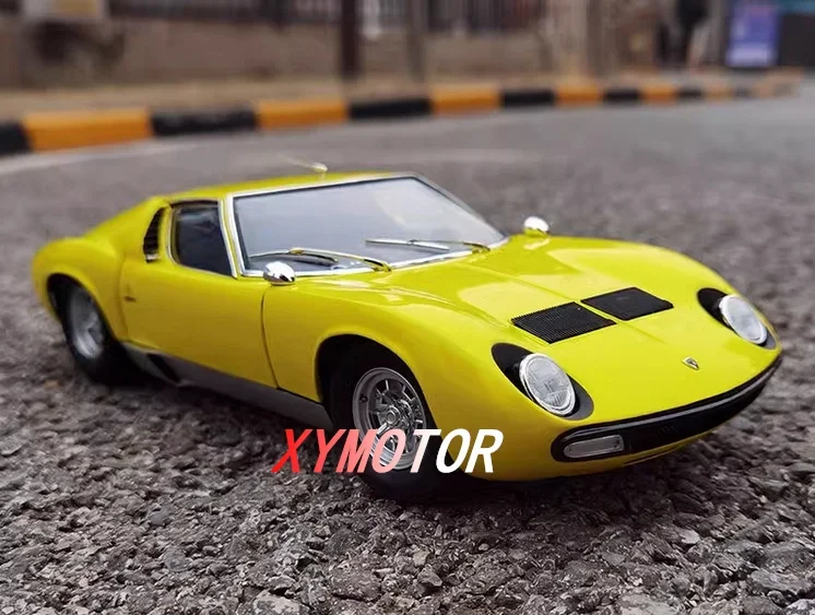 Kyosho 1/18สำหรับ lambLamborghini Miura P400 SV อัลลอยรูปแบบ Diecast รถของเล่นของขวัญงานอดิเรกแสดงผลโลหะ, พลาสติก, ยางสีแดง