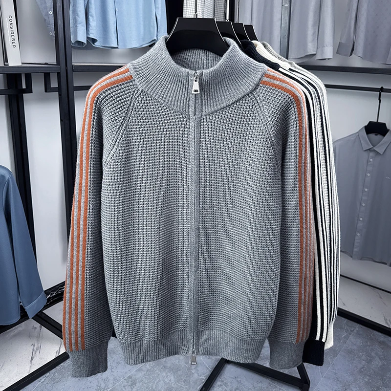 Modischer Herbst-Winter-Strick-Cardigan, Designer-Marke, Klassisches Gestreiftes Design, Herren-Reißverschluss-Stepphals, Neuer Koreanischer Lässiger Pullover-Mantel – Detail 13