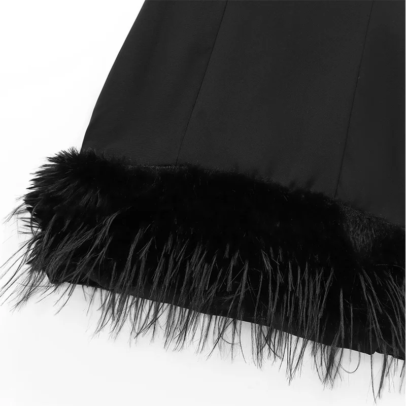 Gonna senza maniche sexy elasticizzata con piume nere con spalle scoperte Reggiseno stretto Abito da donna alla moda Abito da sera da donna