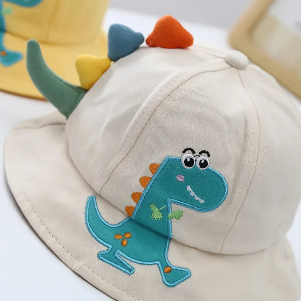 Cappello da dinosauro 3D del fumetto di estate Cappello da sole per bambini carino a tesa larga Dinosauro 3D Protezione UV Tappi per lavabo per bambini