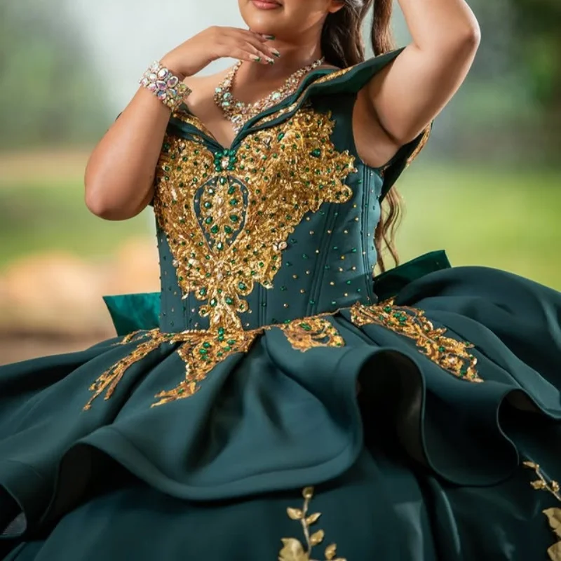 

Satin Dark Green Quinceanera Dress off-shoulder sequins 3D flower Decal Long tail Bow Vestidos De 15 Quinceanera ﻿Customize