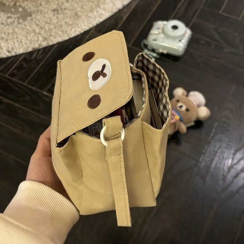 2026 Rilak Kuma Bär Umhängetasche Cartoon Rilak Kuma 3-Schicht-Handtasche Handy-Pass-ID Mini Damen-Aufbewahrungstasche – Detail 1