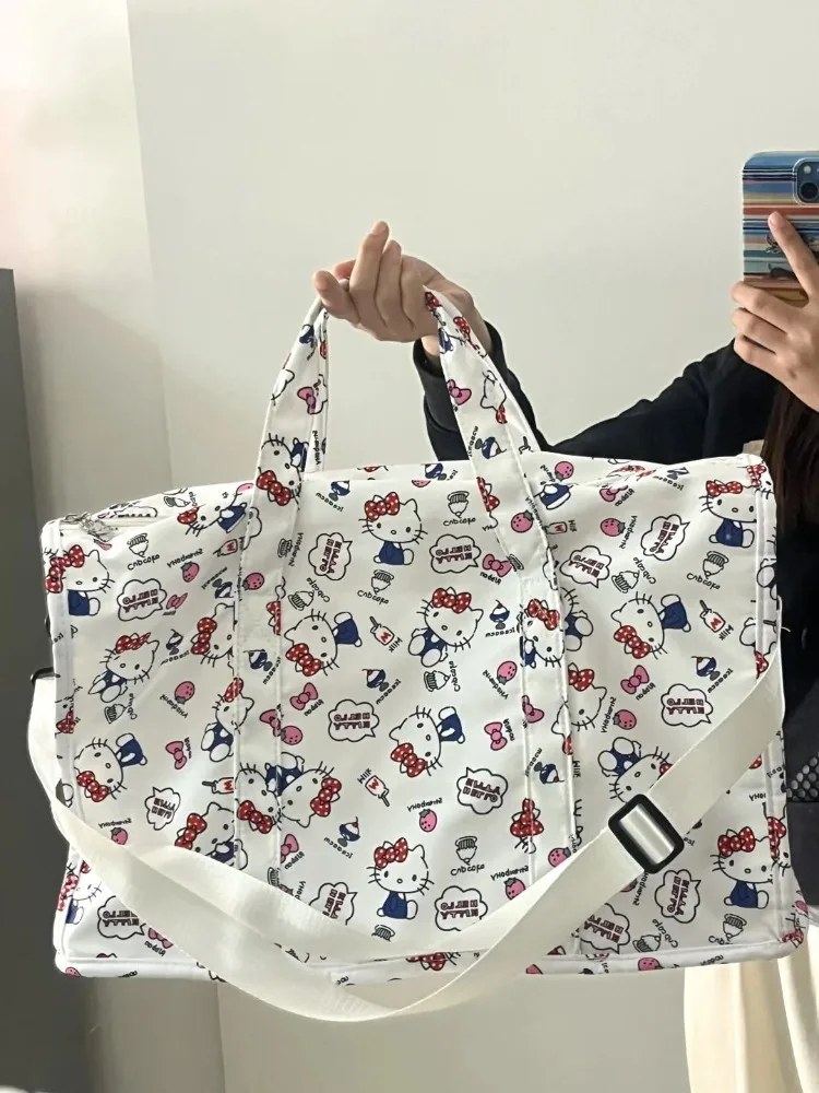 MINISO Hello Kitty Travel Bag for Women Girl Large Capacity Designer Bags Luxury Carry on Luggage Travel Bag Top Quality