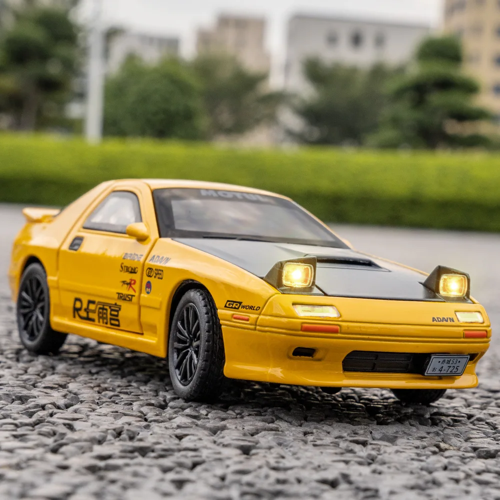 1:32 mazda RX-7 rx7 modelo de carro esportivo brinquedos liga diecast som luz 4 portas abertas puxar para trás ornamento veículos de brinquedo presentes da criança