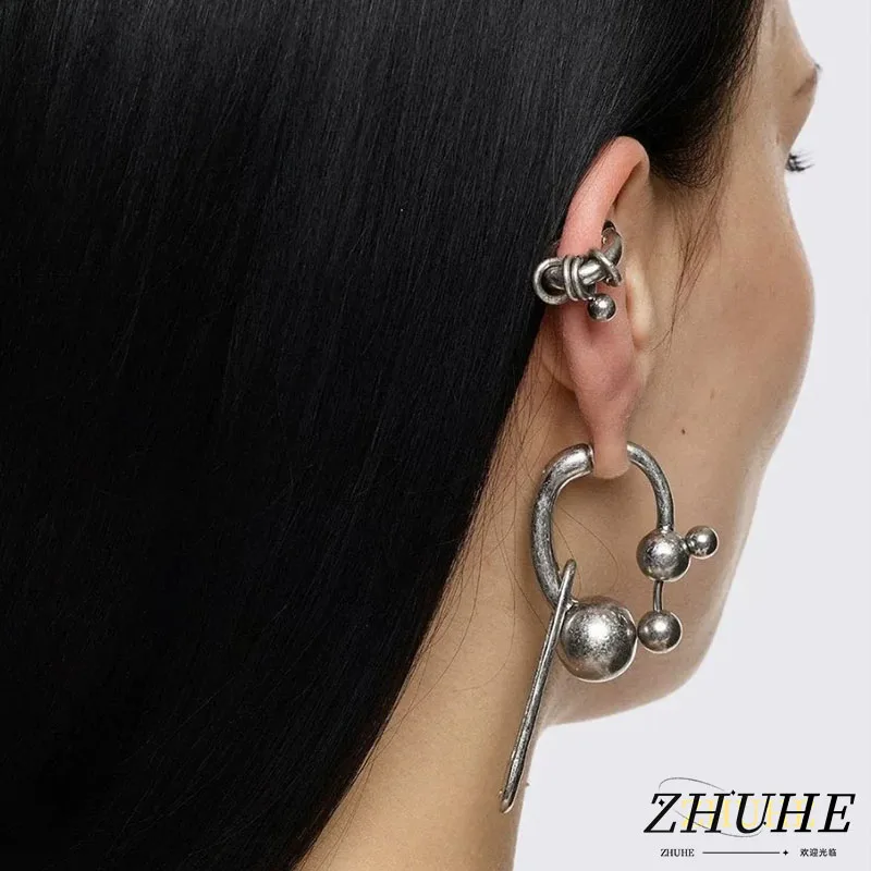 Techwear Punk Kupferlegierung Ohrschmuck-Set für Damen und Herren – Multi-Ball Dangle Hoop Spiral Wrap Ear Cuff Set – Edgy Avantgarde