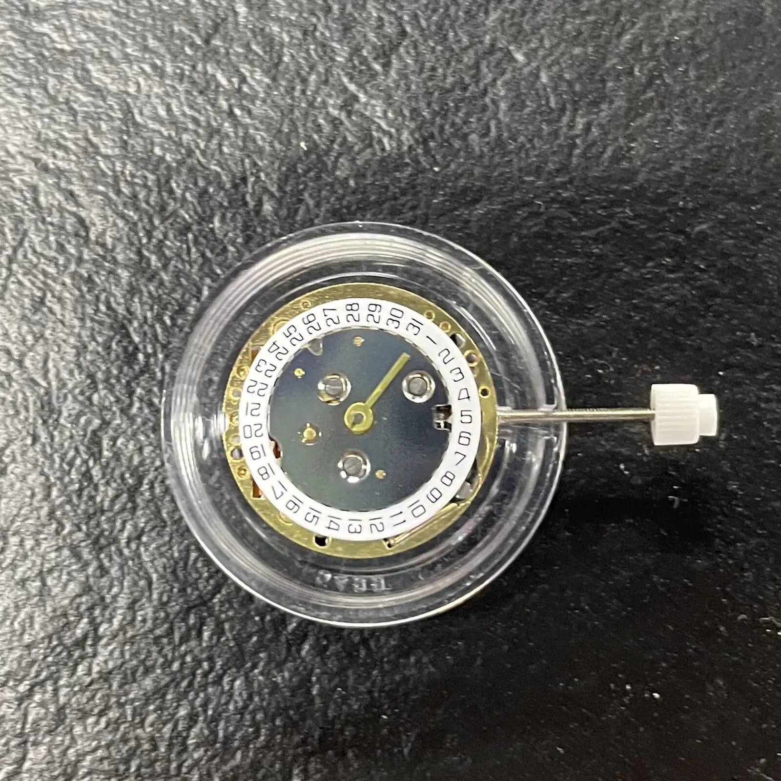 17.2mm 2 Hands Quartz Watch Movement For ISA 222 Movement Single Calendar Date window at the 6 o'clock Movement Replacement