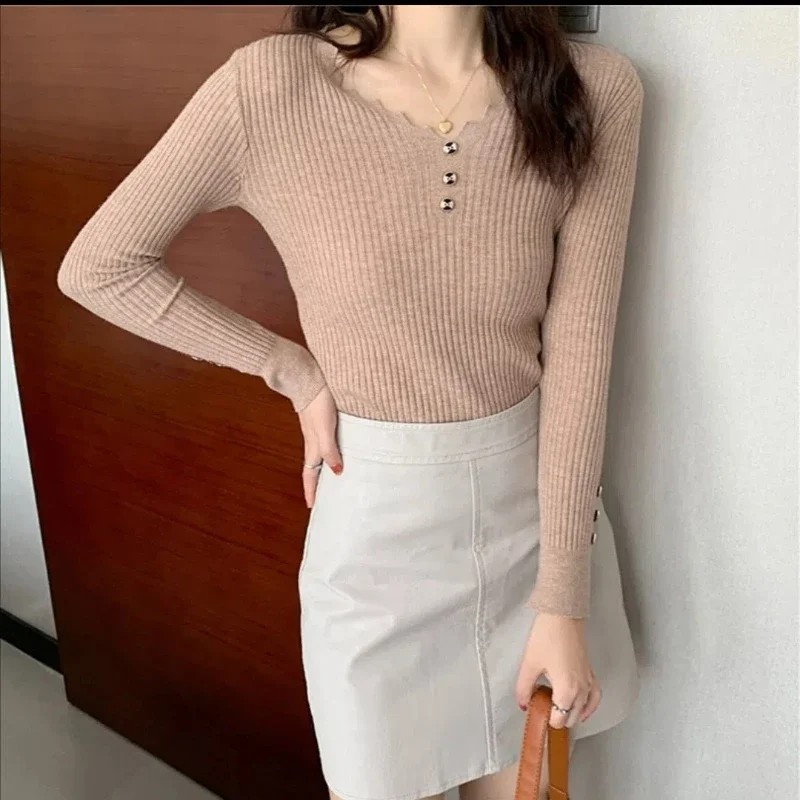 All-match Button Solid Color Pullover Sweater Knitted Women's Clothing Long Sleeve Spring Autumn V-Neck Screw Thread Tops B224