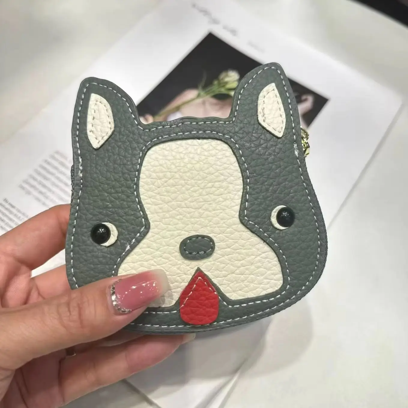 

Women's Genuine Leather Lightweight Card Holder Fashion Cute Cartoon Dog Small Wallet Female Daily Multi-Card Slot Organizer