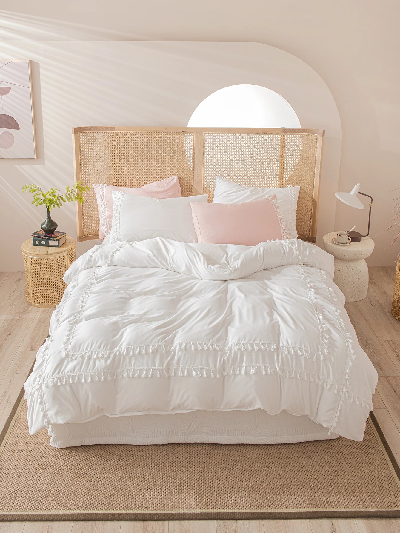 

Girls Pink White Duvet Cover Set Tassel Design Quilt Cover Set Soft Microfiber Bedding Set for Women Bedroom Decor 3 pcs