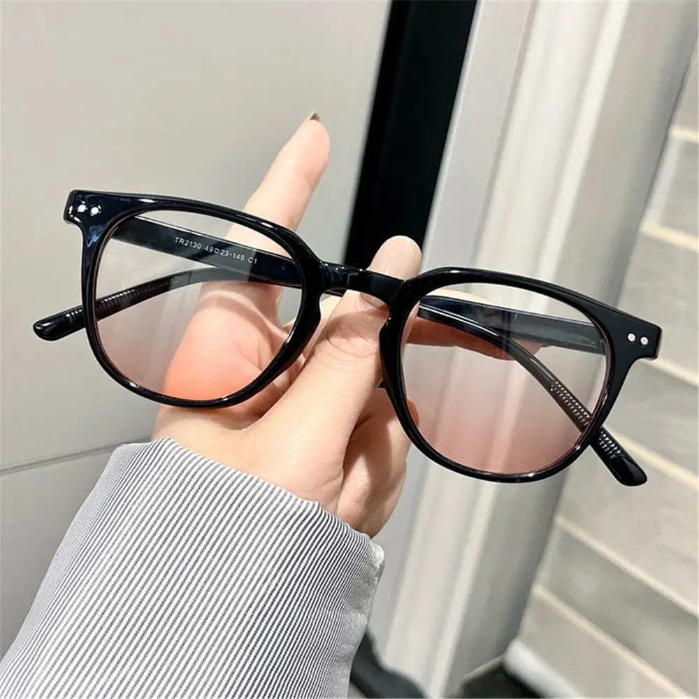 Square Gradient Myopia Glasses Women Men Retro Korean Style Nearsighted Eyeglasses Stylish Blush Short Sight Eyewear 2025