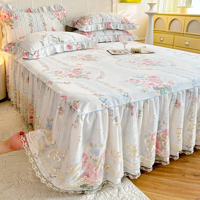 100% Cotton Bed Skirt Lace Style Bedspread Floral Bedspread Bed Cover Skin-friendly Mattress Protector 레이스침대커버 (No Pillowcase)