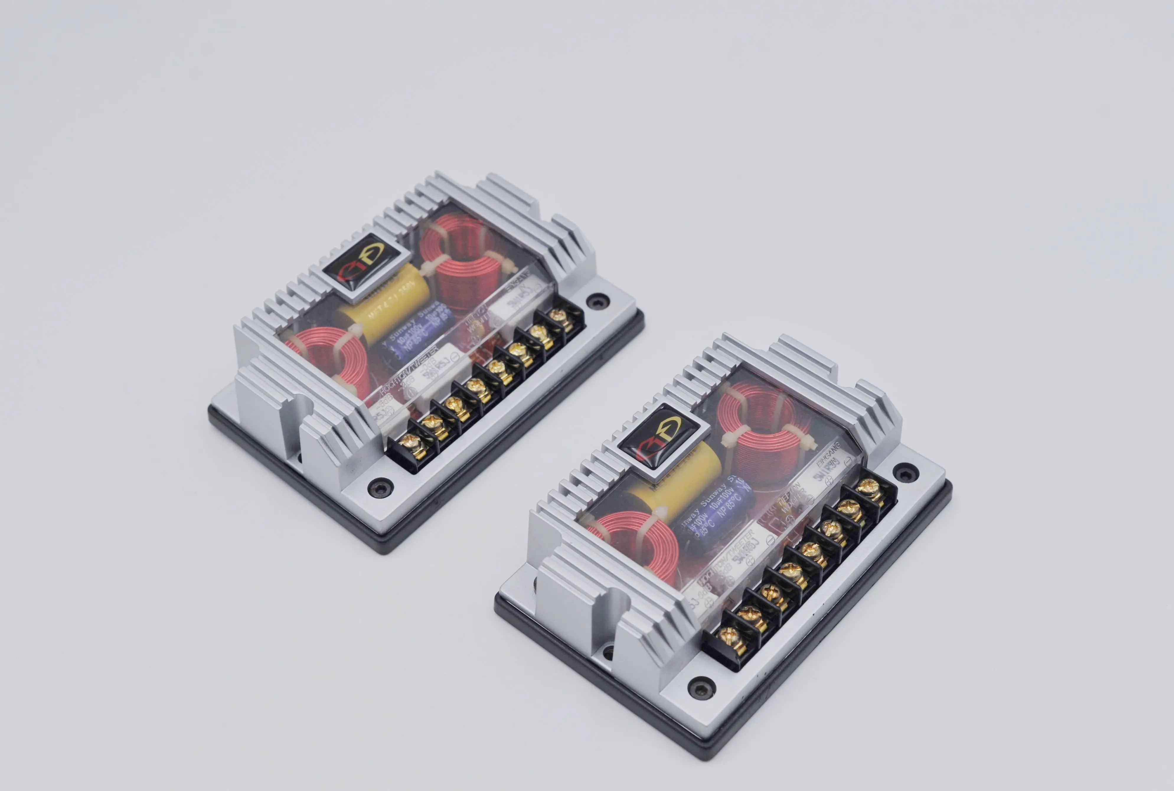 2PCS 200W 2 Ways Audio Car Speaker Crossover Treble Bass Independent Speakers Filter High Low Frequency Divider 3000Hz