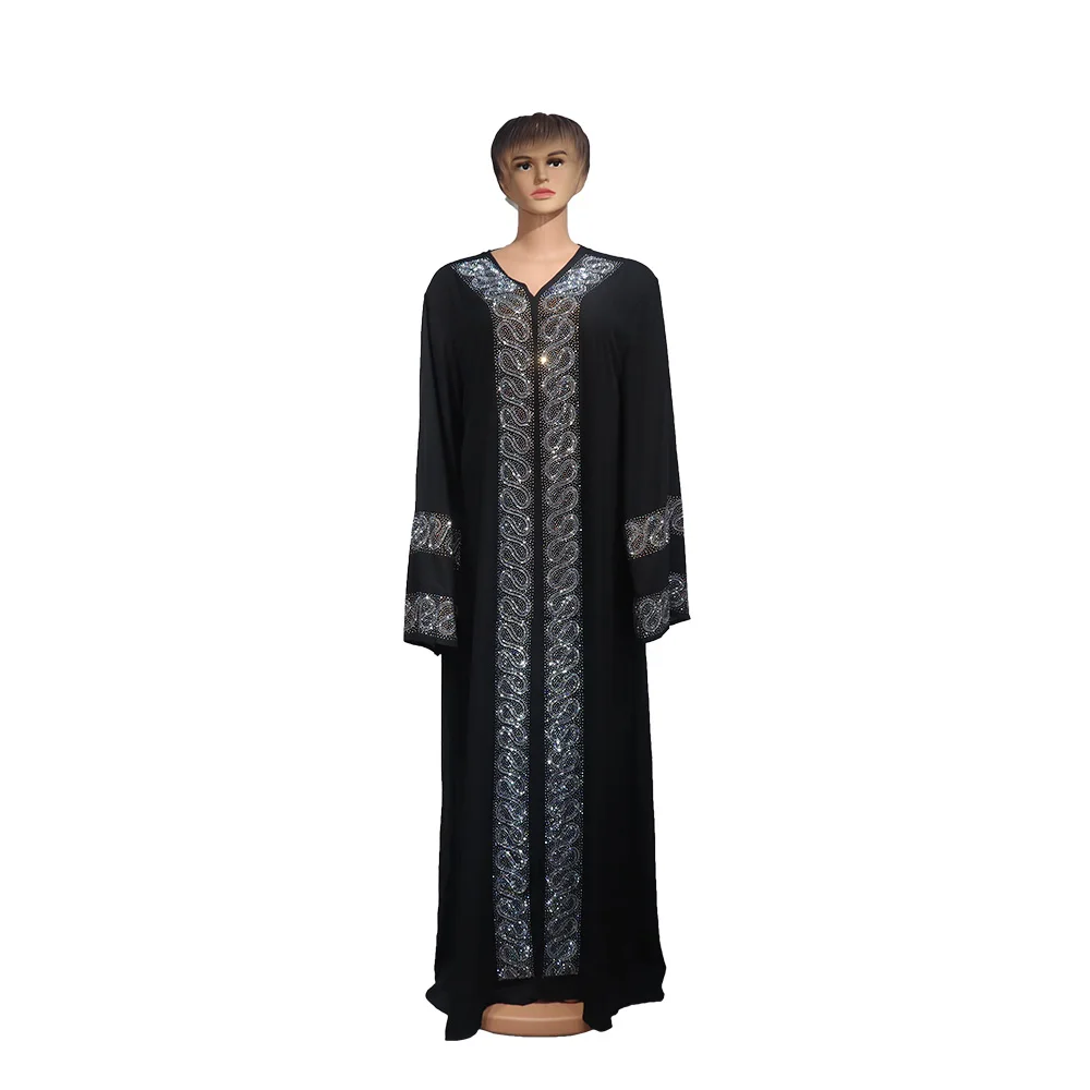 African ethnic women\'s dress fashion luxury diamond V-neck robe