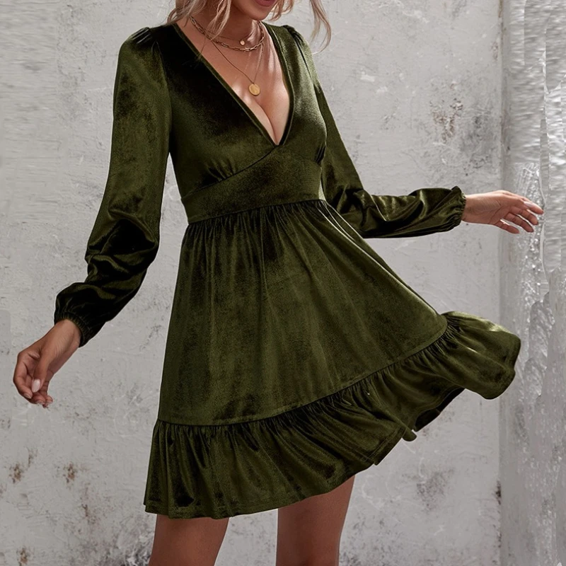 

2026 New Women's Dark Green Deep V-neck Puff Sleeve Velvet Ruffle Dress