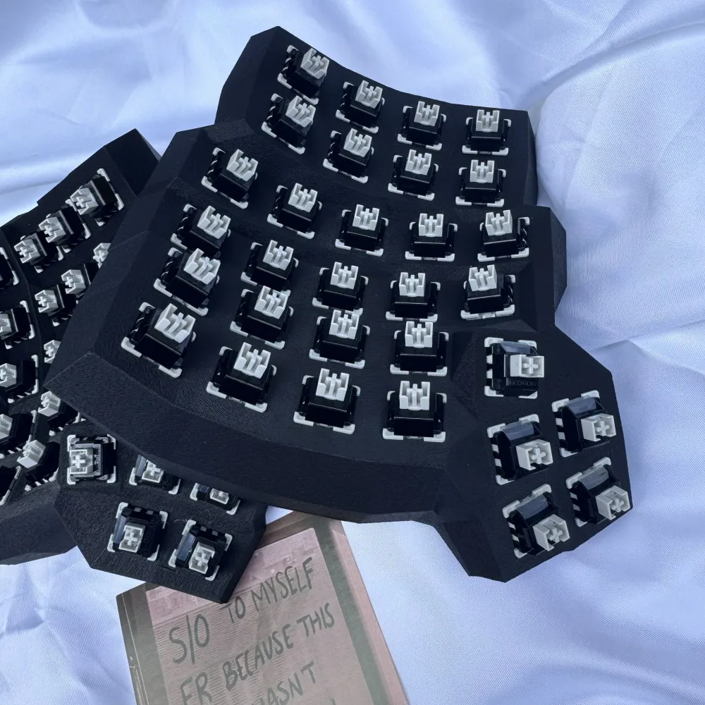 مجموعة لوحة المفاتيح Dactyl Manuform مخصصة للتبديل السريع السلكية سبليت لوحة المفاتيح الميكانيكية قارورة نوع C طقم لوحة المفاتيح بيئة العمل Teclado Gamer