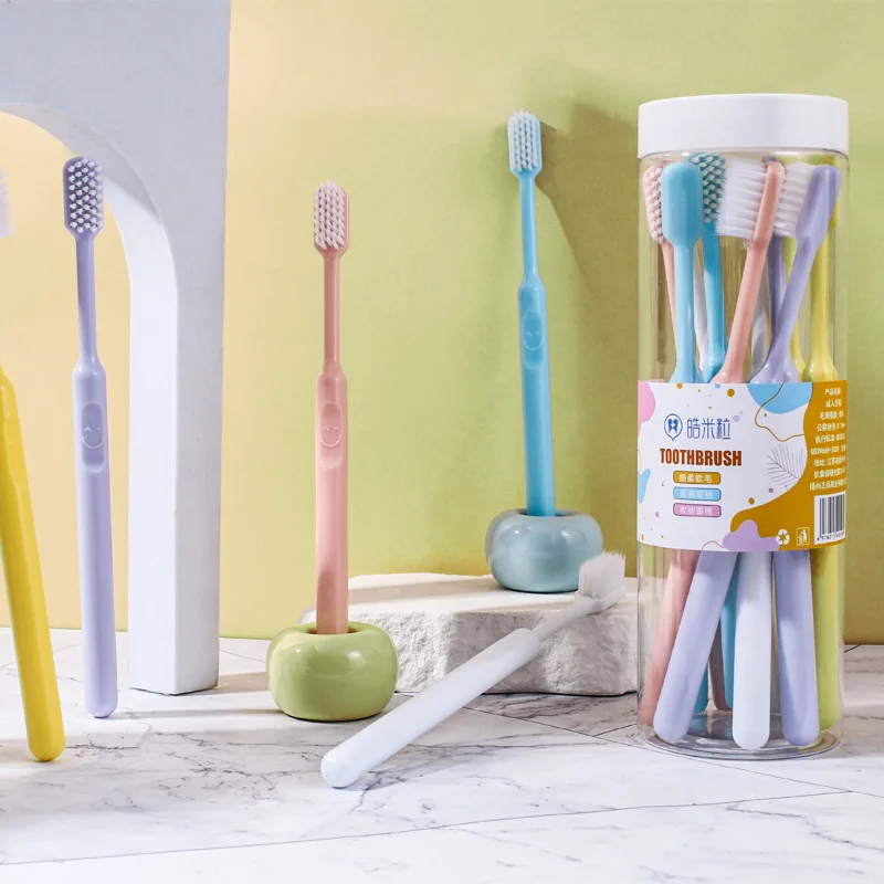bucket-toothbrush-for-adults-with-fine-soft-bristles-and-soft-bristles-for-families-with-sensitive-gums