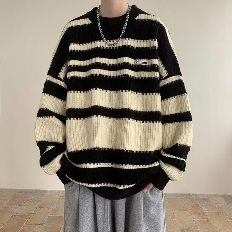 Jersey de punto a rayas a la moda American Lazy Wind, suéter de punto suelto con cuello redondo de Color de nuevo hechizo para otoño/invierno para hombre