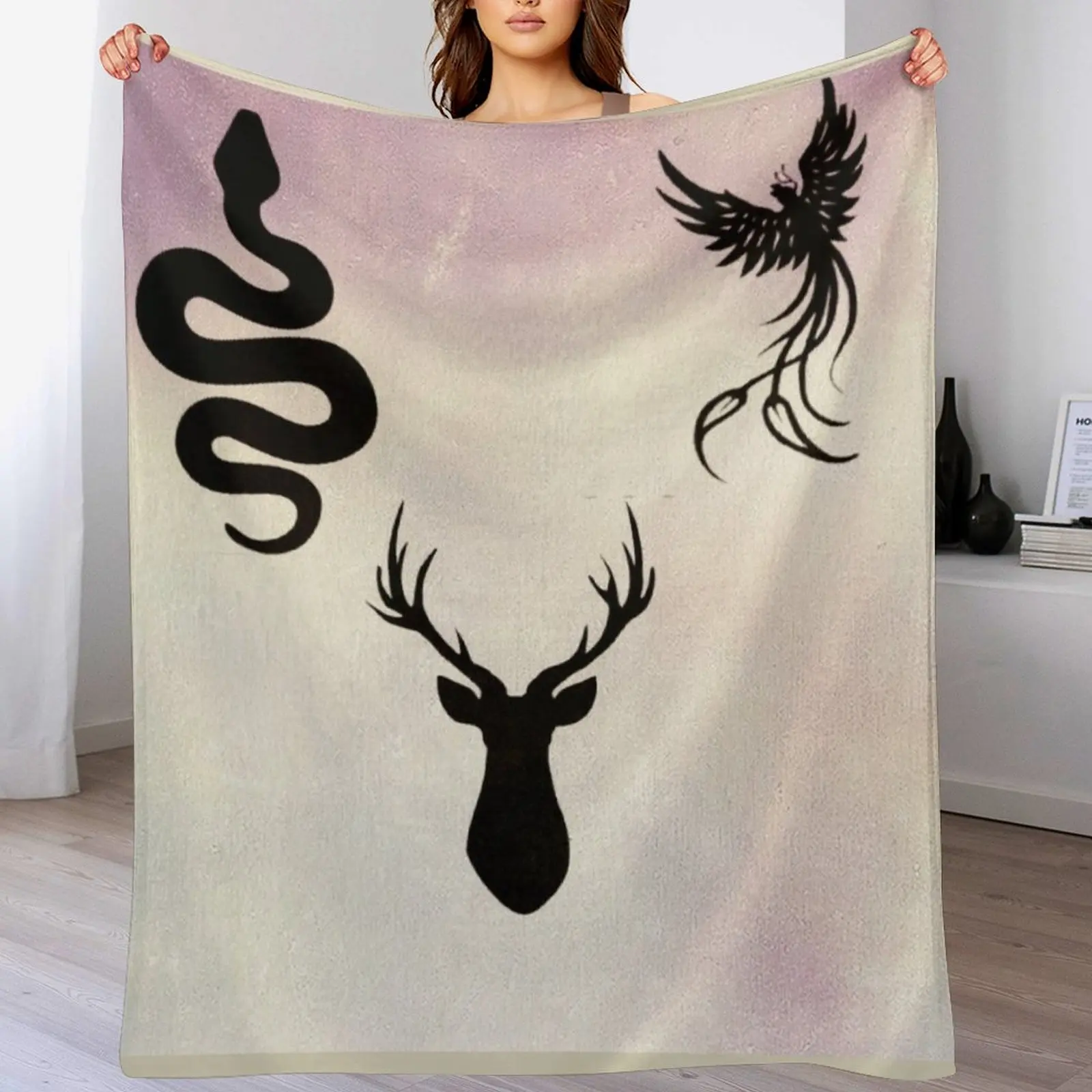 

Shadow and Bone Throw Blanket Breathable Lightweight Blanket for Adults Kids