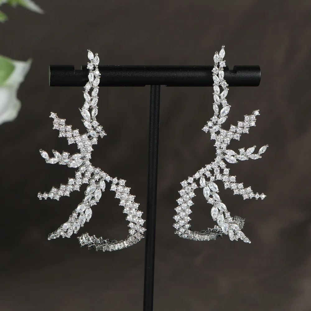 

HIBRIDE Exaggerated leaf earrings elegant women's jewelry clothing accessories suitable for date prom gifts travel wedding E283