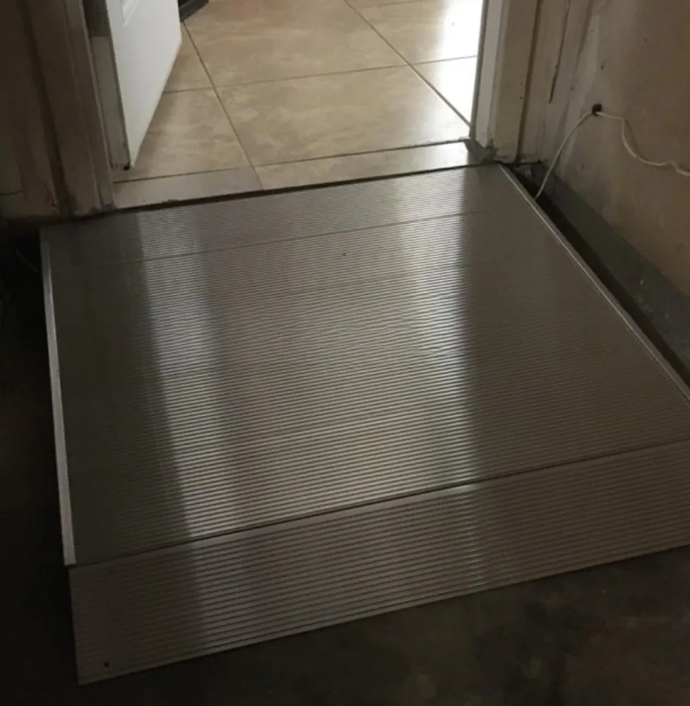 Durable Aluminum Alloy Mobility Ramp Reliable Wheelchair Accessory for Barrier-Free Use