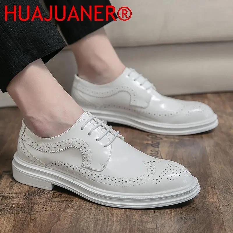 

Pu Leather Men Casual Shoes Luxury Mens Oxford Shoes For Men Moccasins Breathable White Business Dress Shoes Man Brogue Shoes