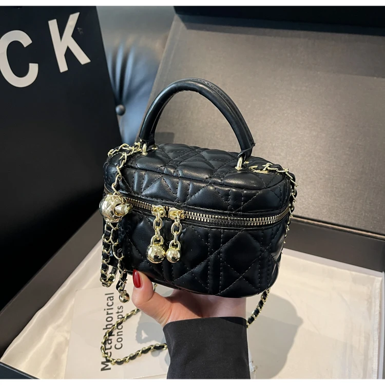 

Elegant Vintage Leather Clutch Bag - Minimalist Designer Crossbody Purse With Letter Logo Paris Fashion Women Luxury Handbag