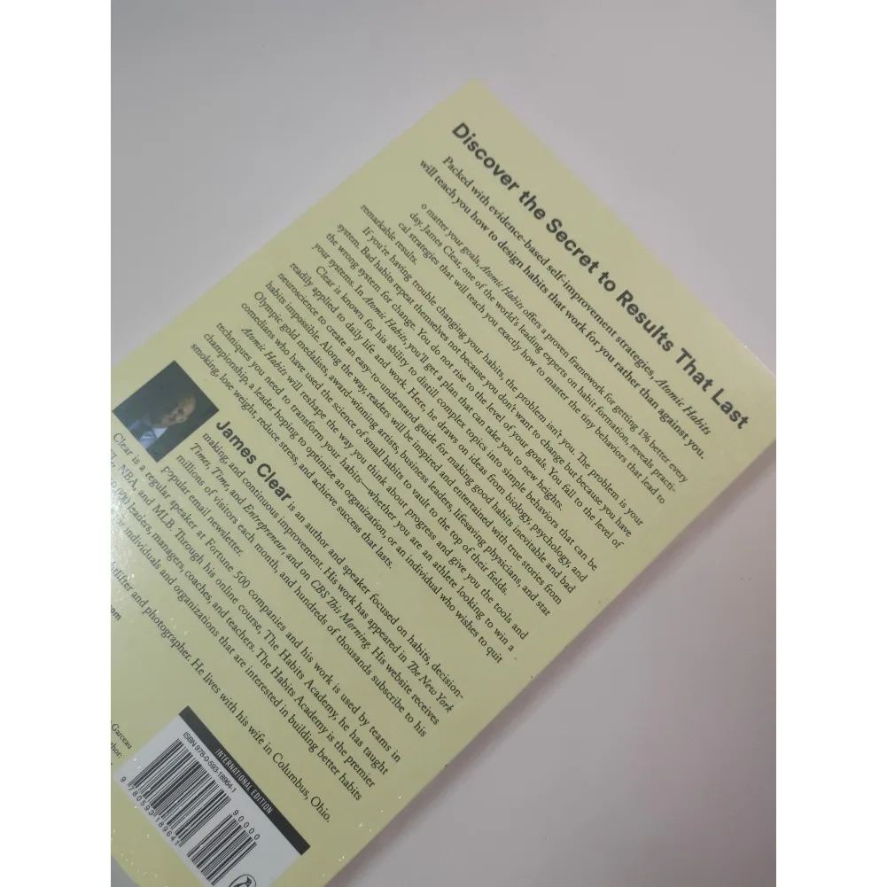 العادات الذرية بقلم جيمس واضحة طريقة ثابتة سهلة لبناء عادات جيدة كسر سيئة كتب التحسين الذاتي للإدارة الذاتية #4