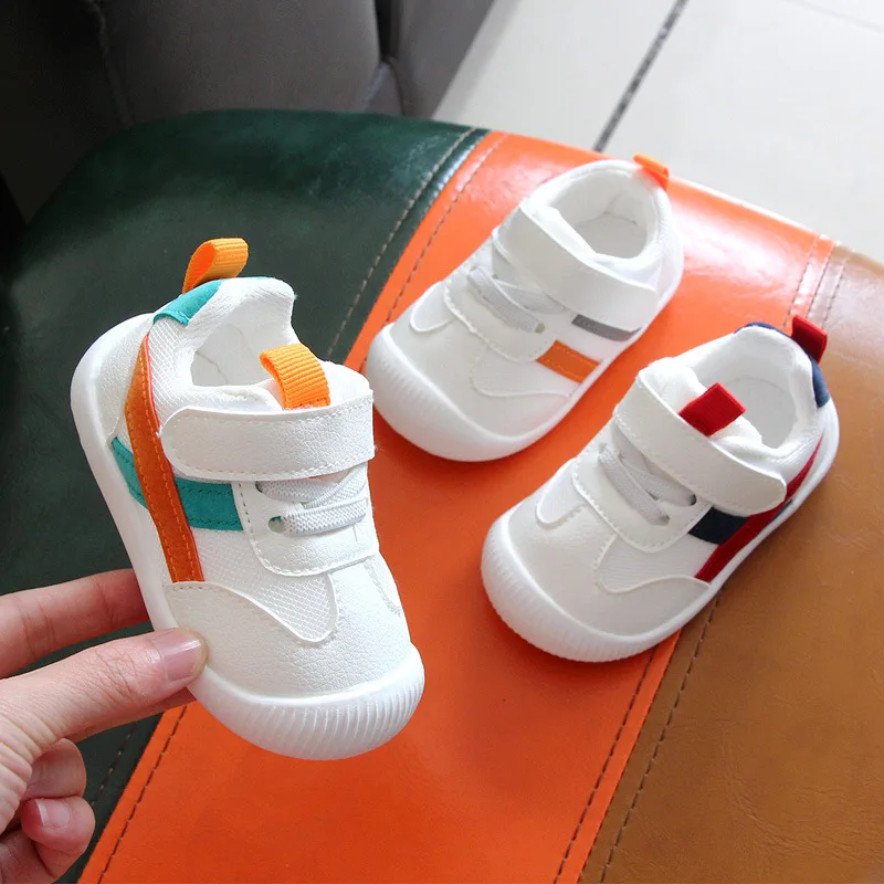 Buty dla małego dziecka Buty na cztery pory roku Buty dla niemowląt od 0 do 3 lat Miękkie dno Antypoślizgowe Dziewczynki Chłopcy Siatkowe Oddychające Pojedyncze Buty