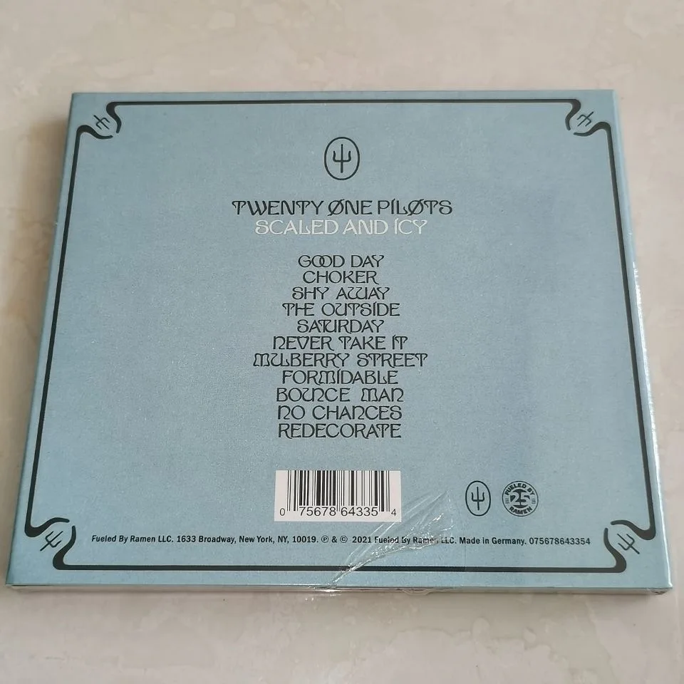 Alternative Rock Twenty One Pilots Tyler Joseph Music CD Scaled and Icy Album Music Record Cosplay Walkman Car Soundtracks Box