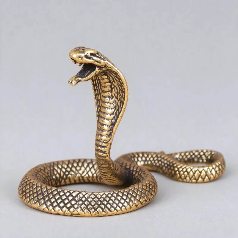 Antique Brass Cobra Snake Figurine Retro King Cobra Statue Desktop Ornament Vintage Craft Collectible Table Decor Gift