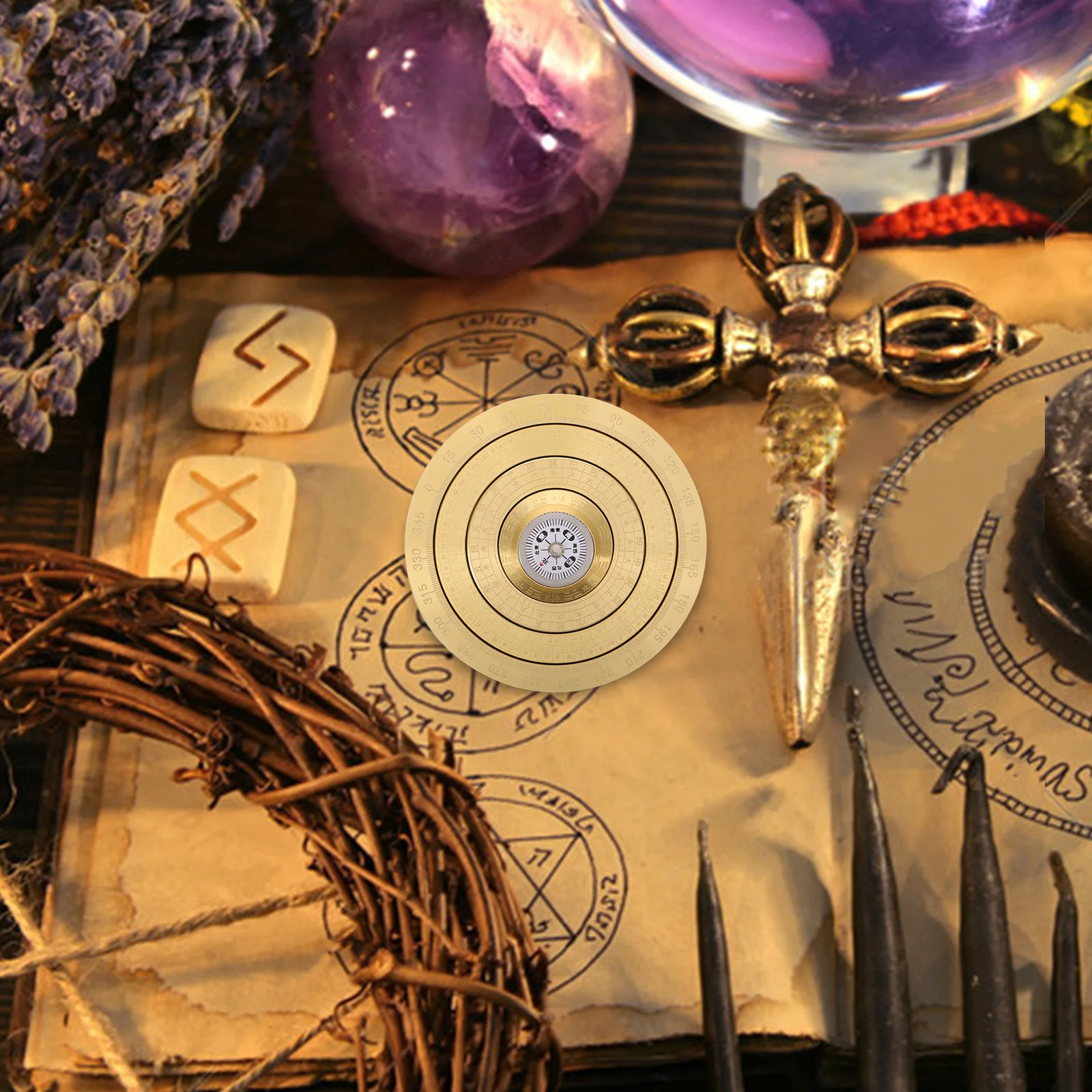 Decorazione portatile Feng Shui Mini bussola tradizionale Bagua in rame che gira il cinese antico Luo Pan Bussola portatile Fascino della buona fortuna