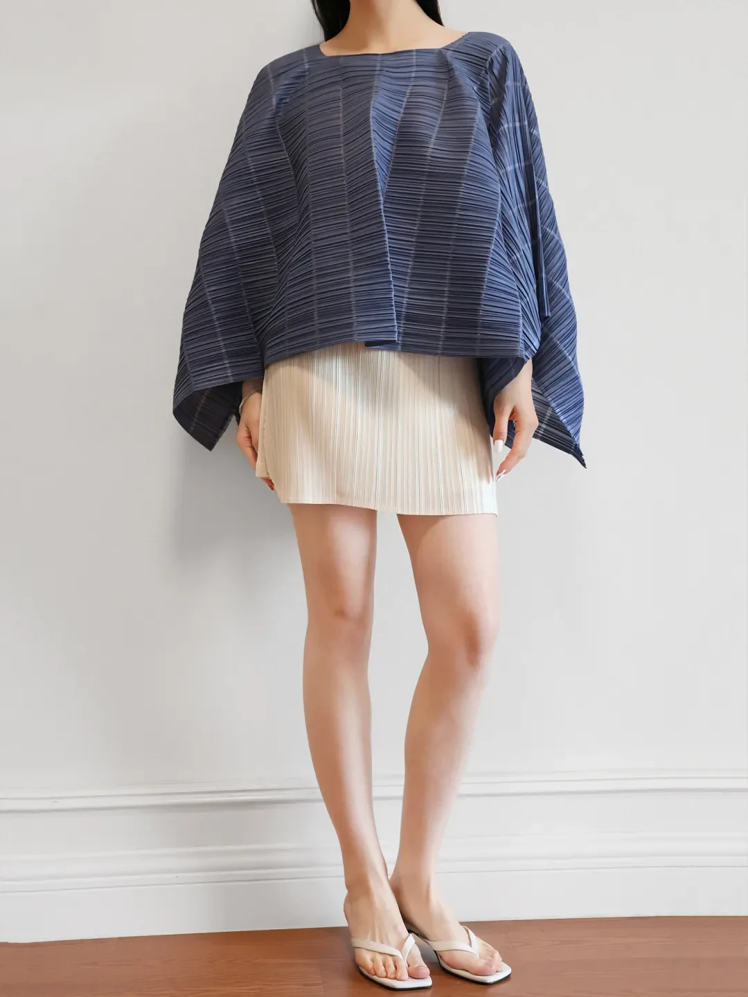 Fold Miyake Pleated Square Neck Top Women Blue Wide Sleeve Horizontal Pleats 2026 Spring Summer Fashion Chic Flowy Elegant Look