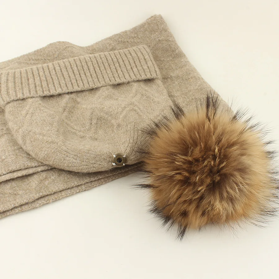 Рисунок 5 - Шапка и шарф, зимняя женская шерстяная