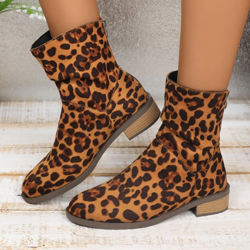 

Сапоги на одинарном каблуке с молнией сзади, новые осенние замшевые нескользящие износостойкие ботинки с круглым носком и леопардовым принтом