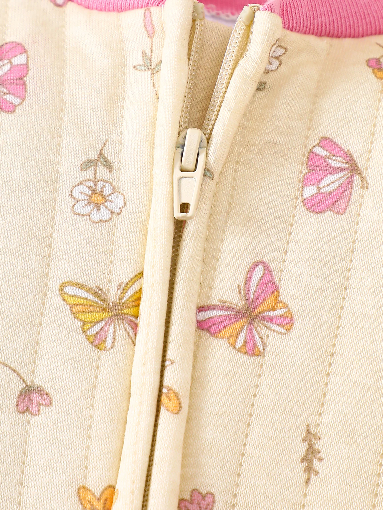 Baby-Strampler mit Schmetterlingsdruck, langärmelig, mit Reißverschluss, Baumwolle, für Neugeborene, atmungsaktiv, für den Nachtschlaf, 0–3, 3–6 – Detail 3