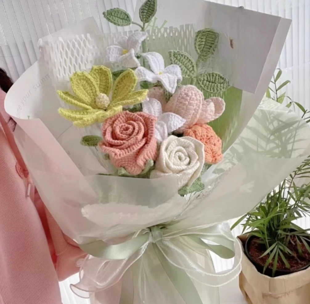 

Valentine's Day hand-knitted bouquet diy material package homemade crocheted wine glass rose galsang flower finished product for