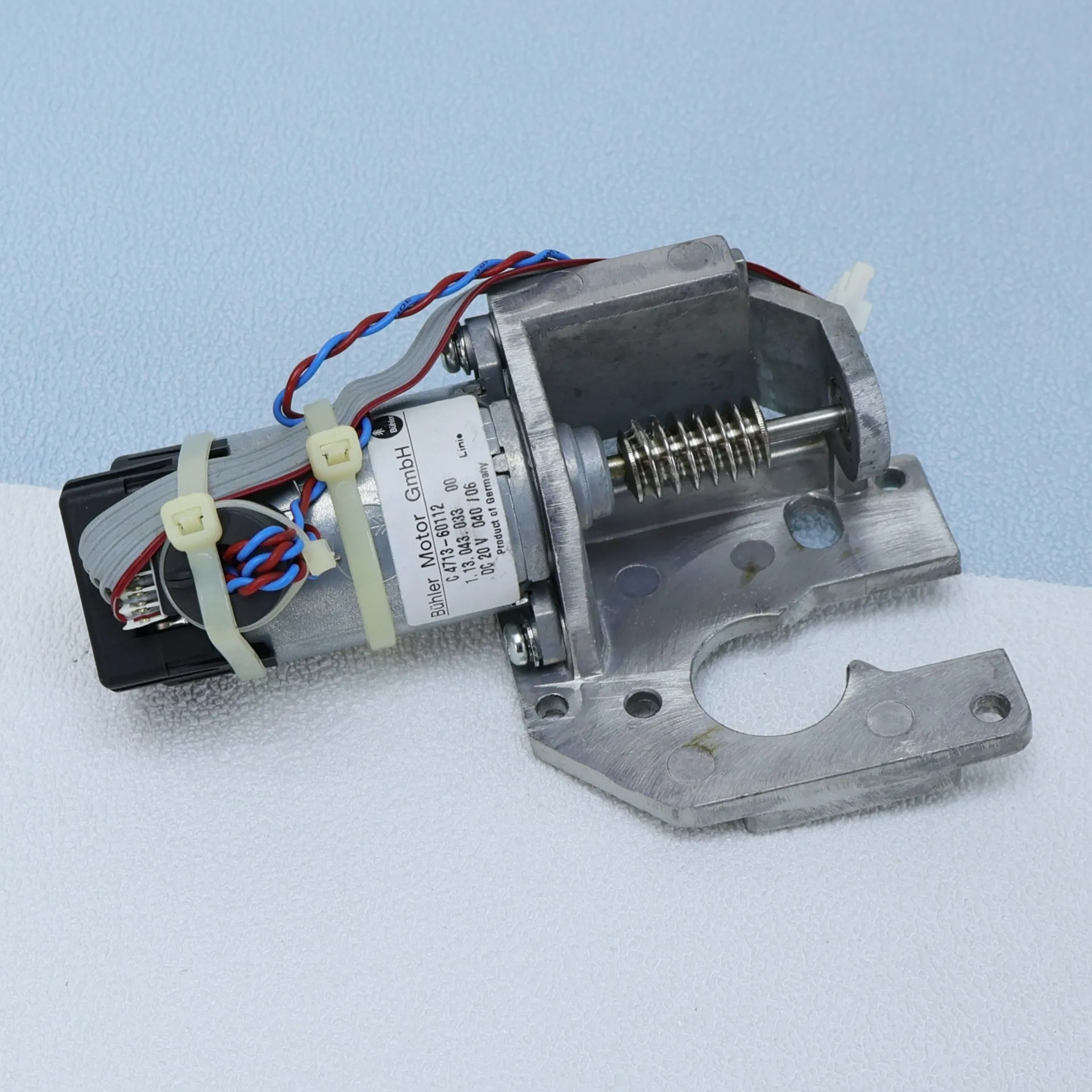 New C4713-60092 C47…