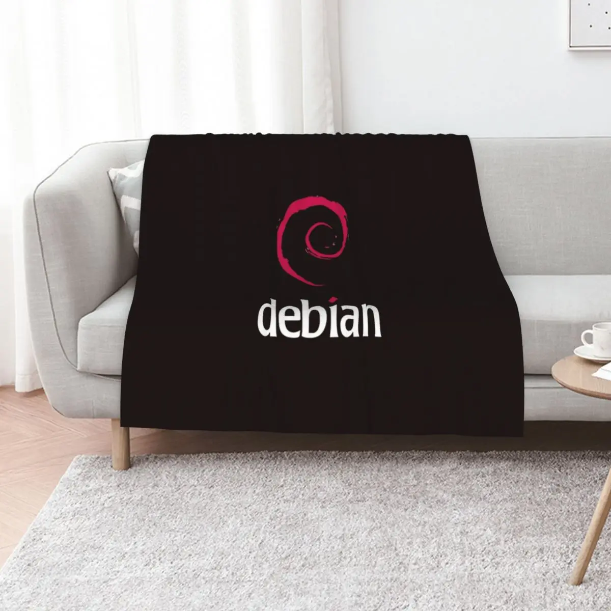 Debian Essential T-Shirt Throw Blanket Softest Moving Luxury St anime Plaid Designers Blankets