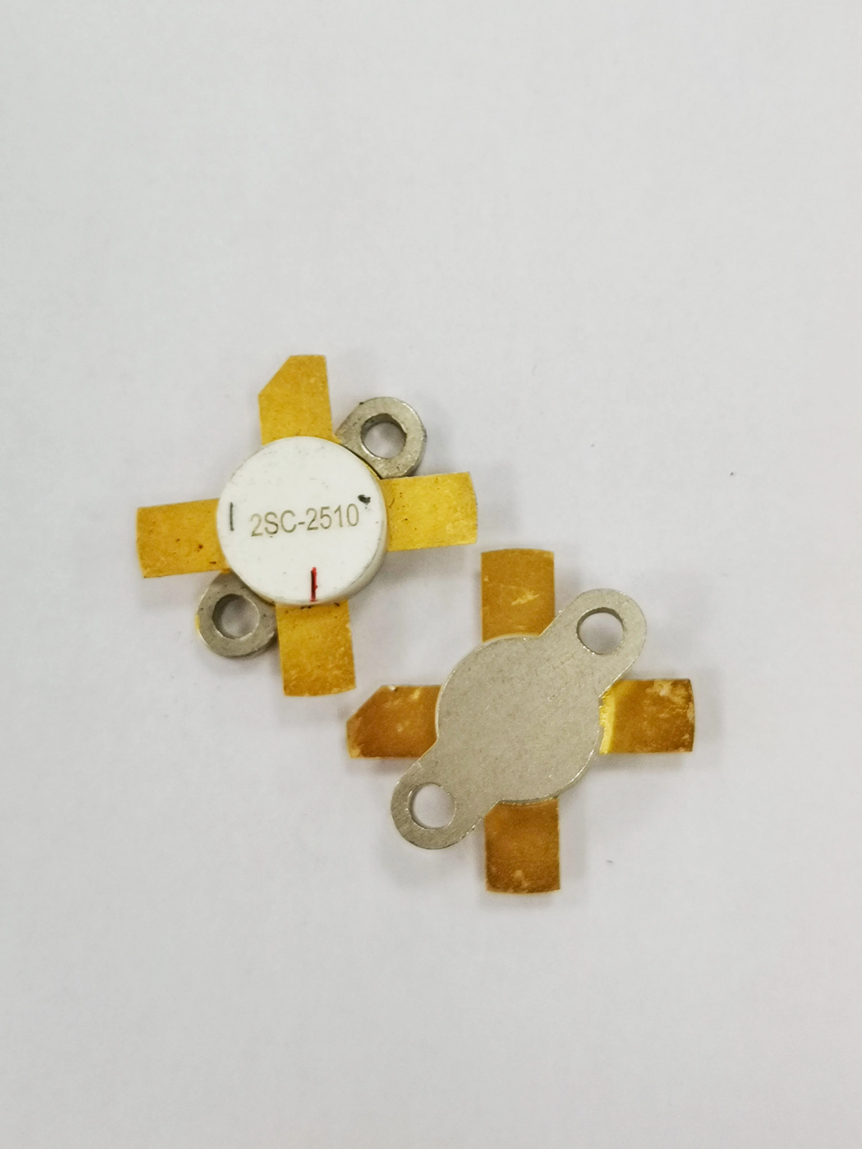 SD2943  1 unit price excluding tax main high Q capacitor RF power amplifier microwave communication module