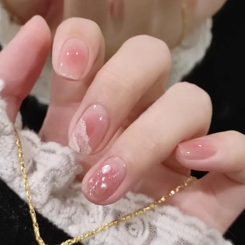

Simple short wear nail wholesale, pure pink gradual change nail patch, white advanced wear nail piece