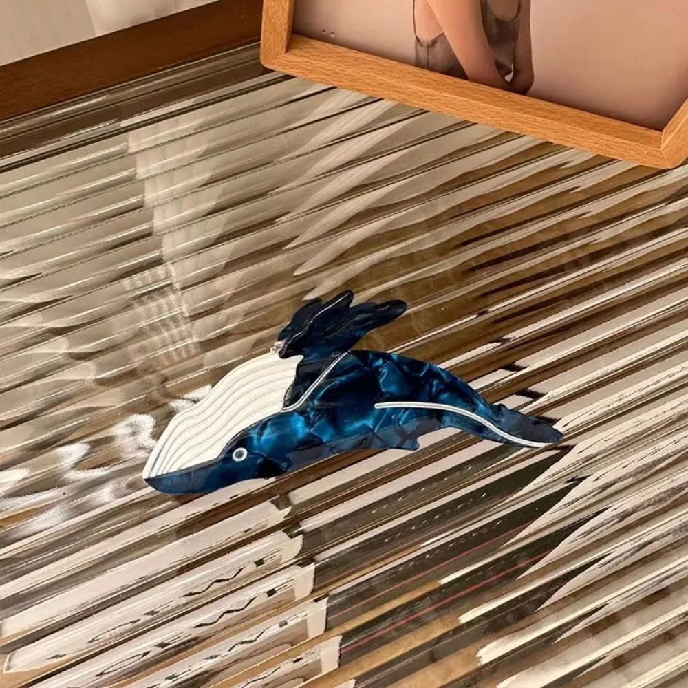 

Cute Large Size Whale Hair Claw Non Slip Lightweight Sea Creature Claw Clips Cartoon Whale Shaped Hair Claw Summer Season