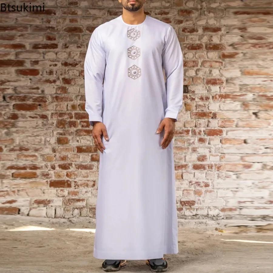 Robe longue brodée à col montant pour hommes, robe musulmane saoudienne, robe islamique du Ramadan, mode musulmane Eid, Thobe Jubba, Abaya masculine, Dubaï et arabe