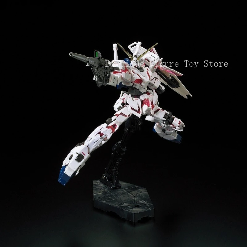 W magazynie Bandai RX-0 UNICORN Gundam figurka RG UNICORN Gundam Model montażowy pełny prototyp psychologiczny mobilny